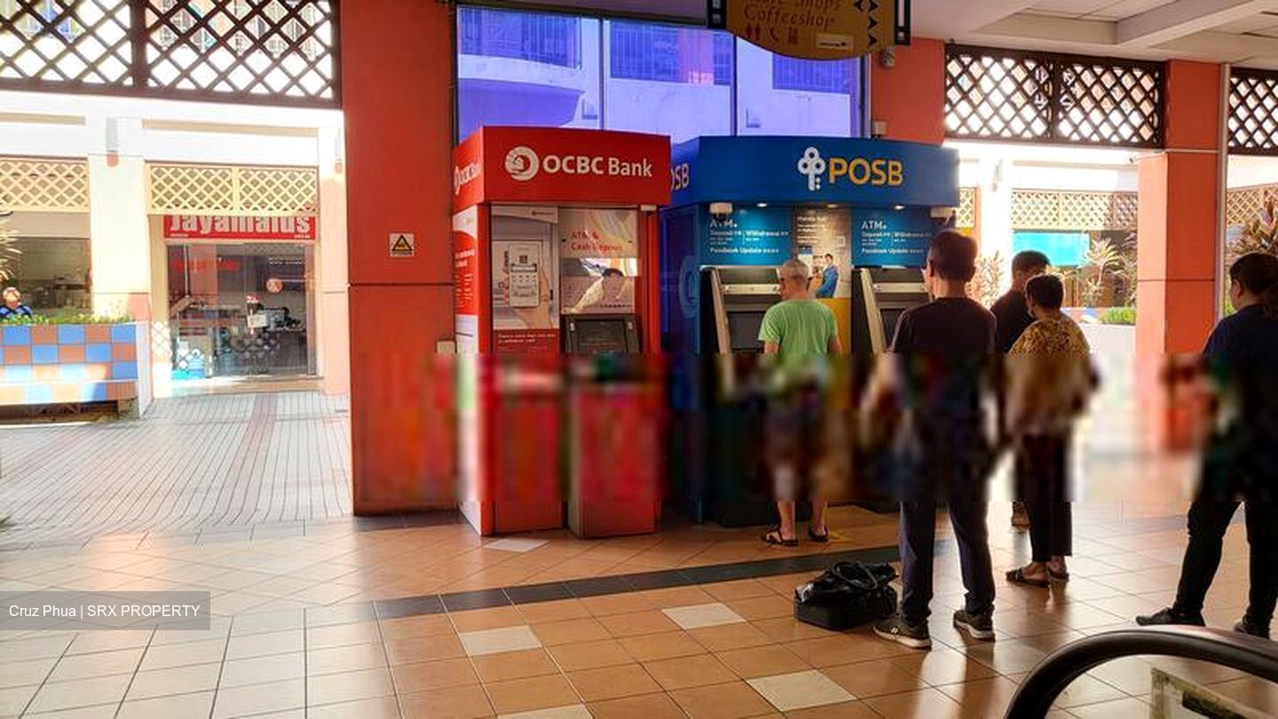 Hougang Green Shopping Mall (D19), Retail #485277421